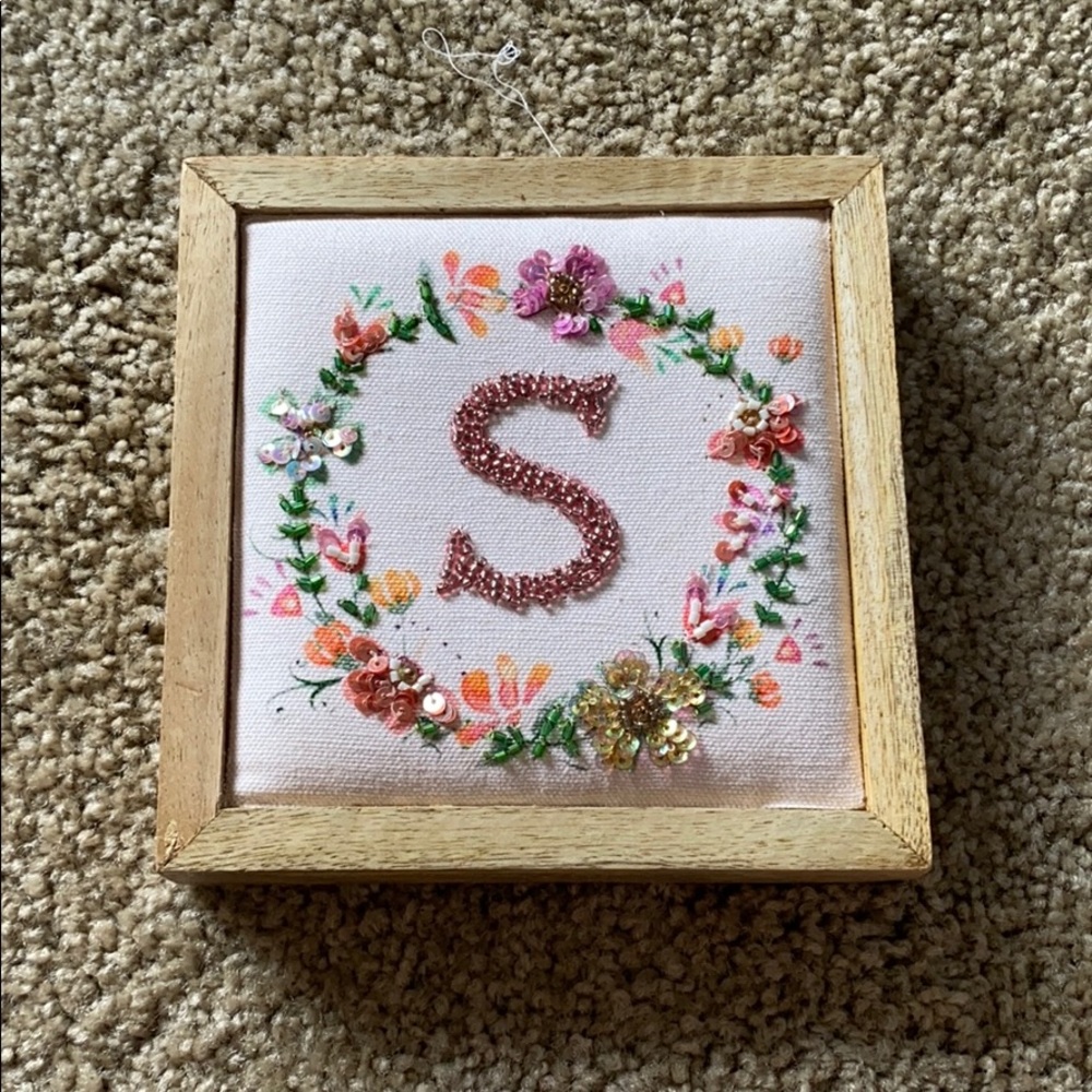 S decor